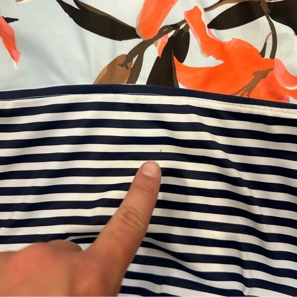 Albion Bombshell Sea Glass One Piece swimsuit size small - Picture 12 of 13